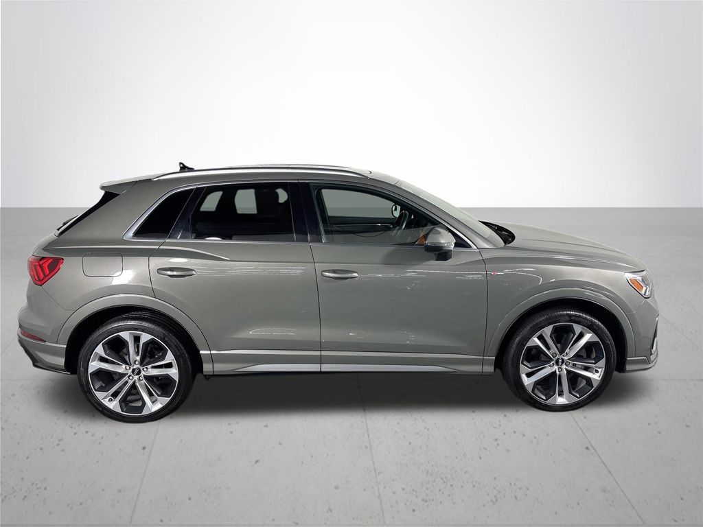 2019 Audi Q3 2.0T Premium Plus