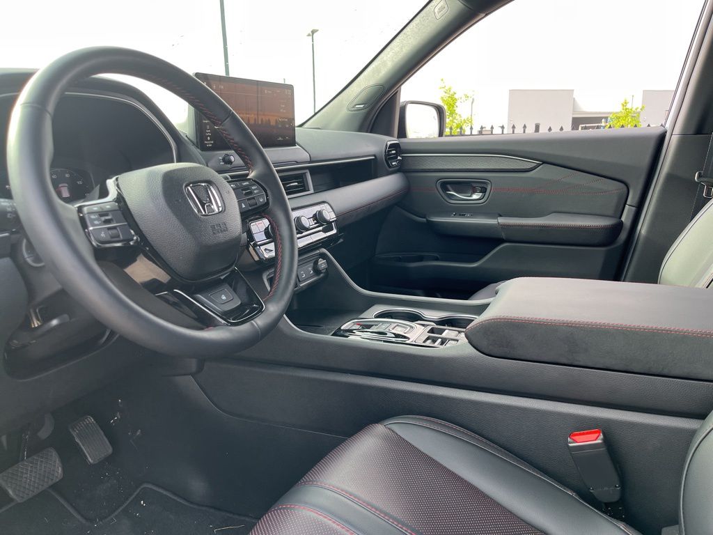 Thumbnail: 2026 Honda Pilot - 17