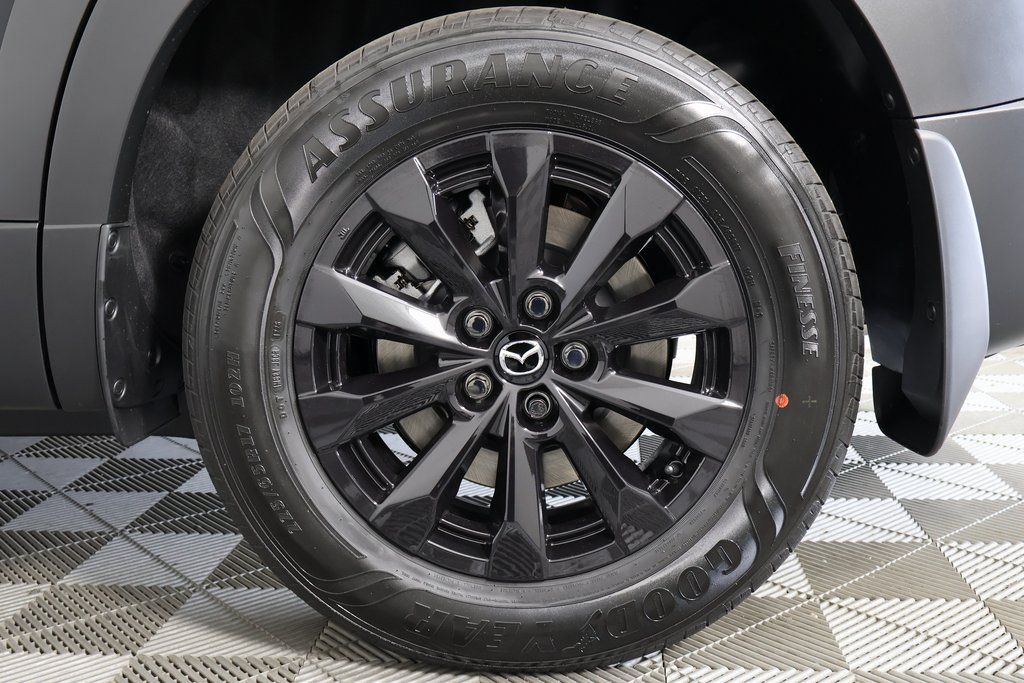 Thumbnail: 2026 Mazda CX-50 - 10