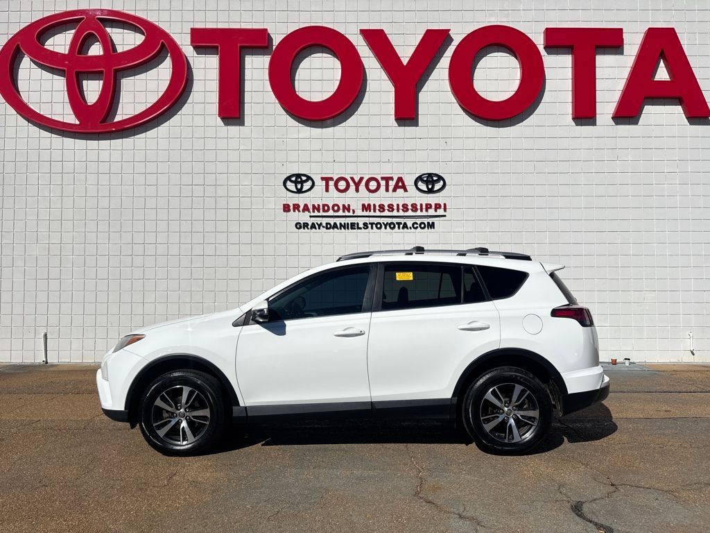 Used 2016 Toyota RAV4 XLE with VIN 2T3WFREV8GW270519 for sale in Brandon, MS