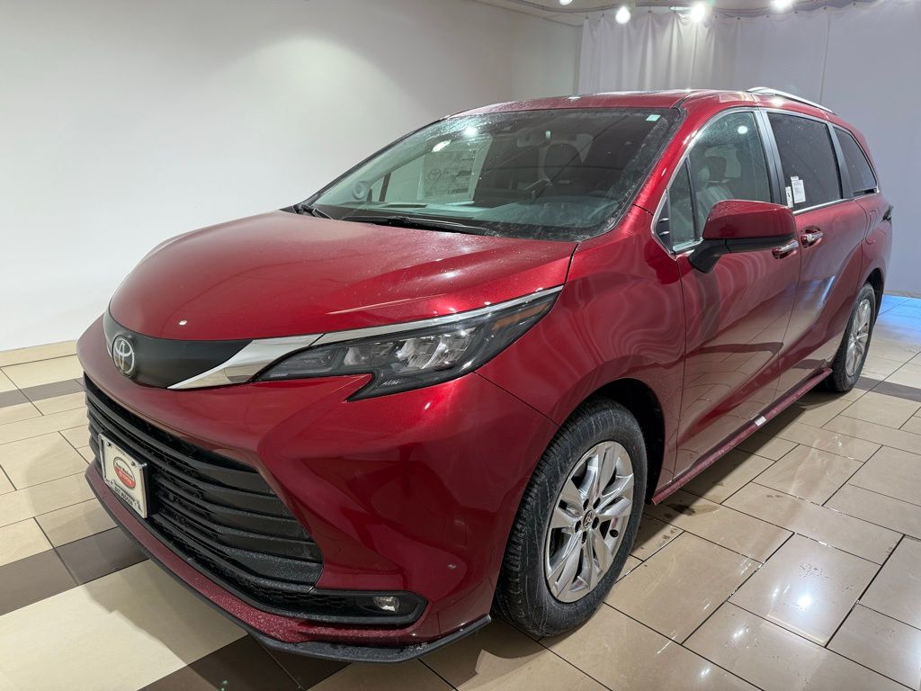 Thumbnail: 2026 Toyota Sienna - 1