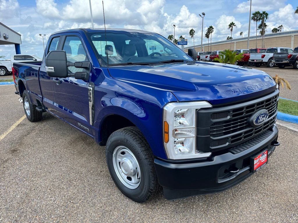 New 2026 Ford F-350SD XL RWD 4D Extended Cab