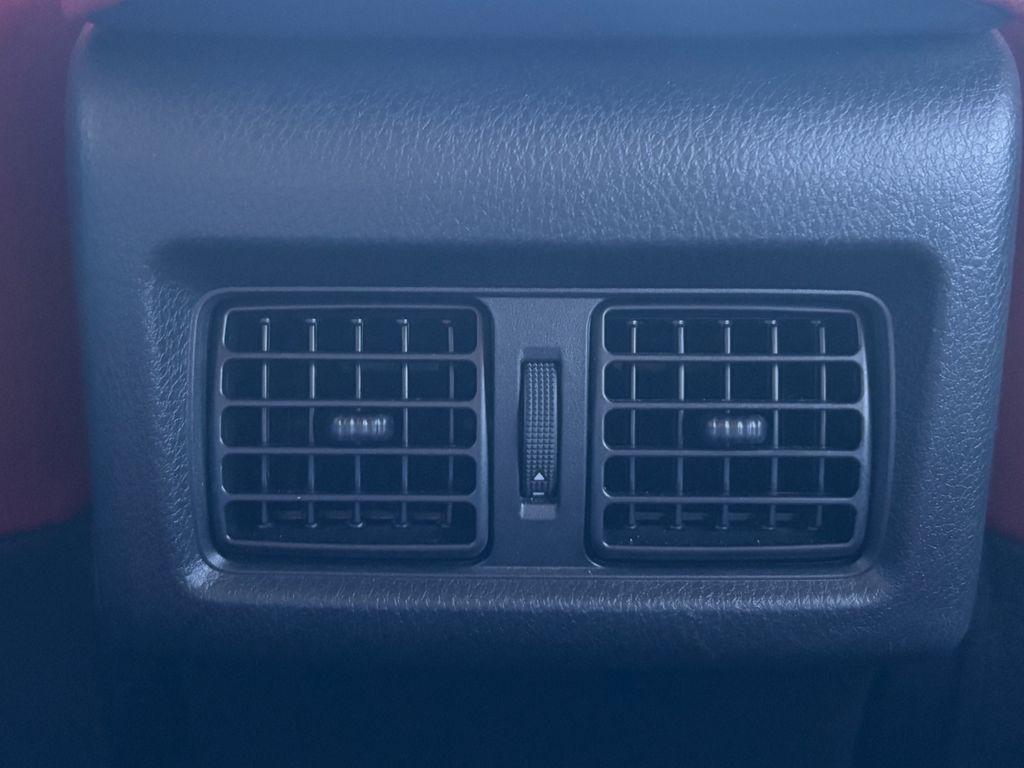 2022 Toyota Camry XSE 19