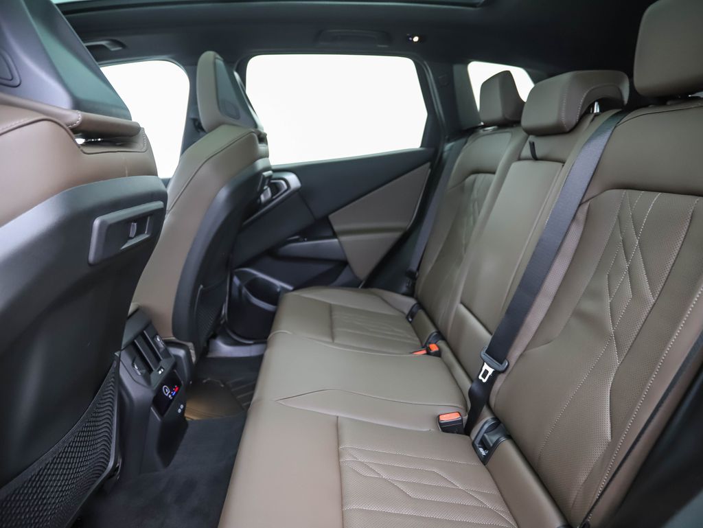 Thumbnail: 2026 BMW X3 - 20