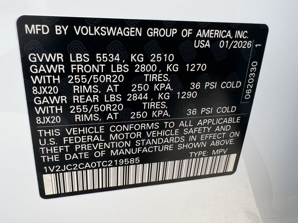 New 2026 White Volkswagen 2.0T SE w/Technology image 30