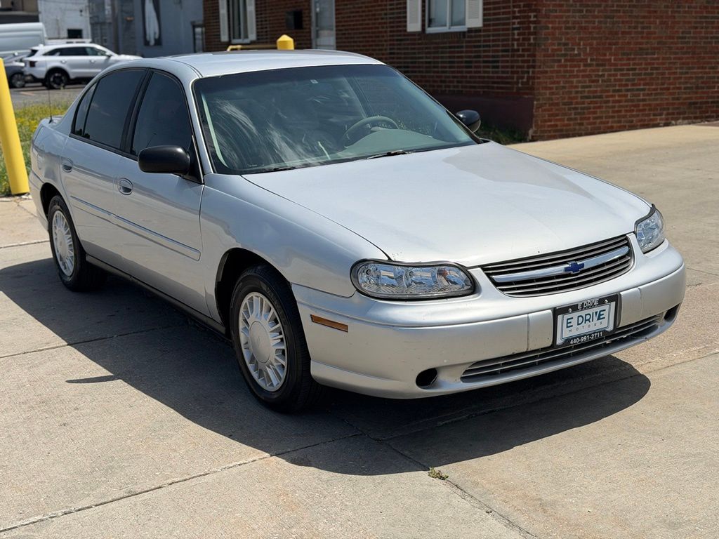2003 Chevrolet Malibu Base - Image 3