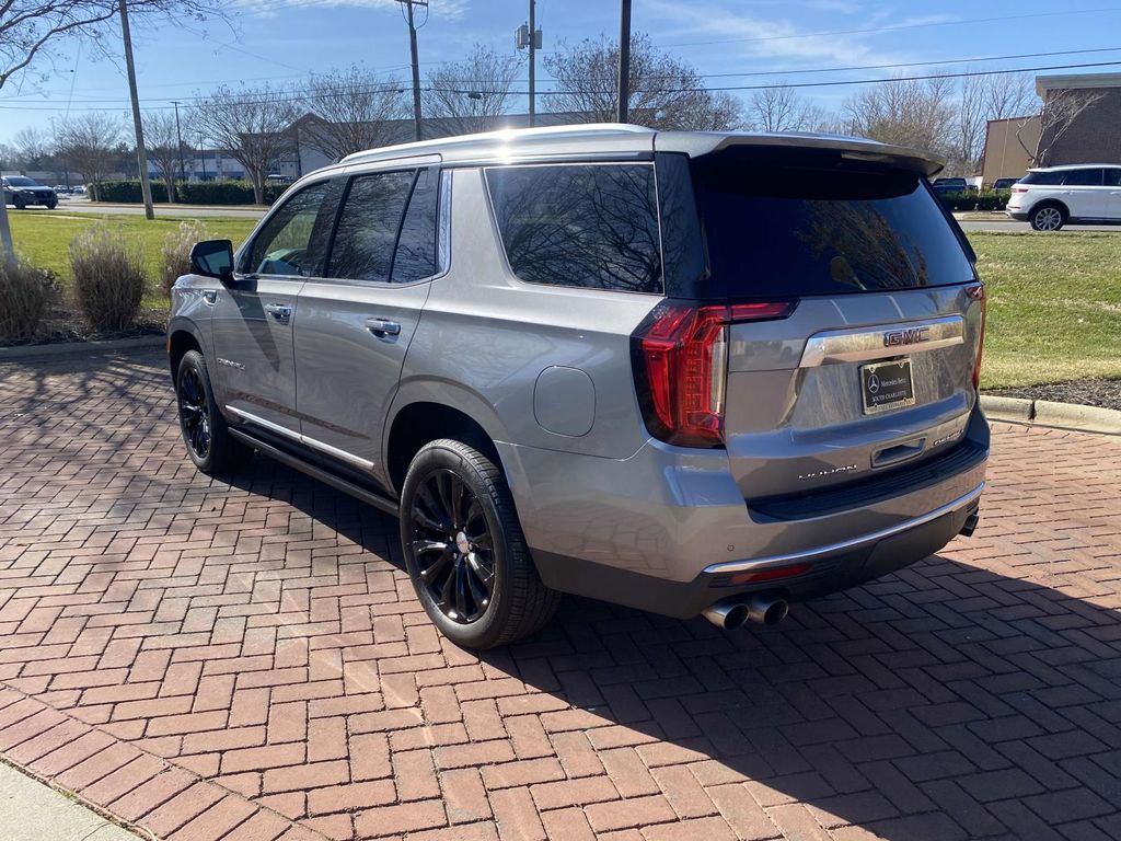 2021 GMC Yukon Denali 7