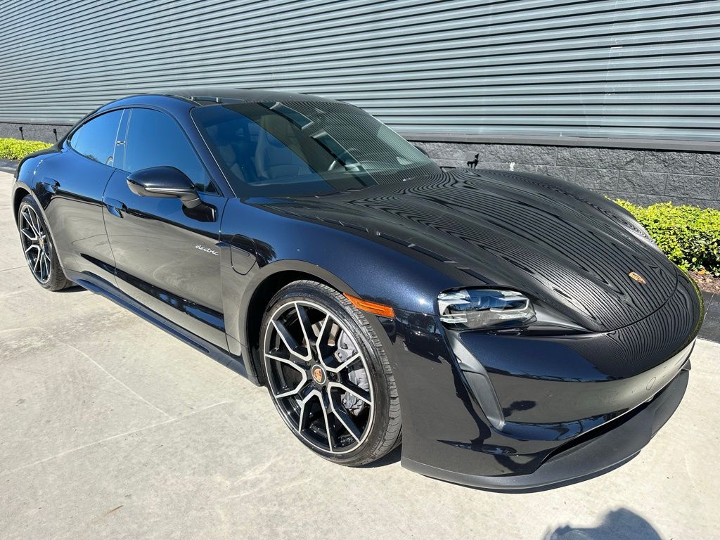 Thumbnail: 2023 Porsche Taycan - 11