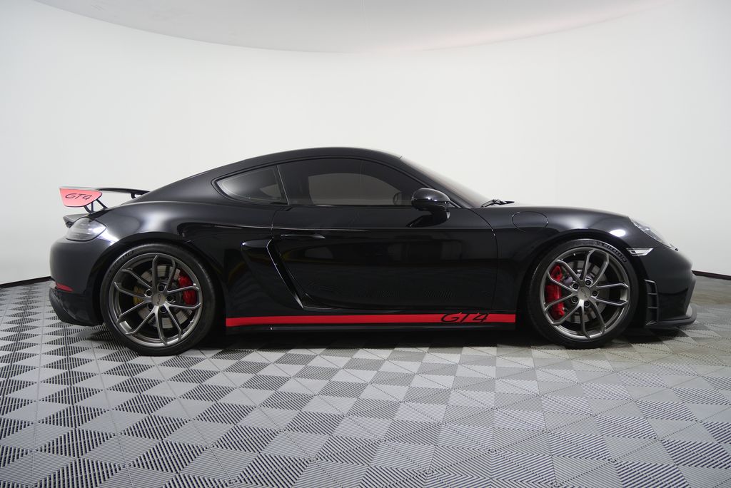 Thumbnail: 2021 Porsche 718 Cayman - 3