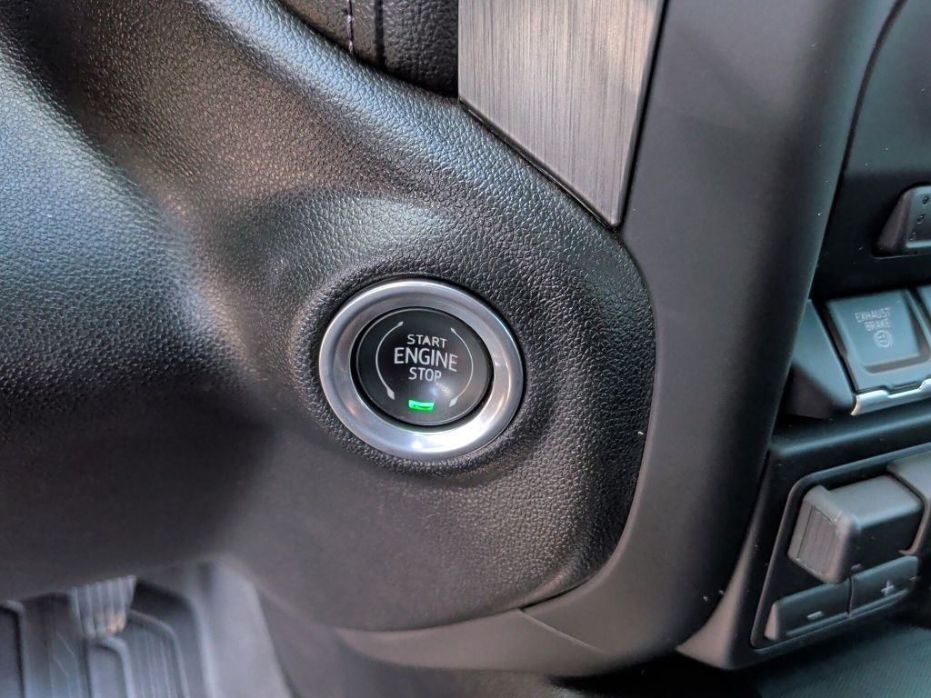 2022 GMC Sierra 2500HD Denali Black at AutoSavvy Houston Northwest