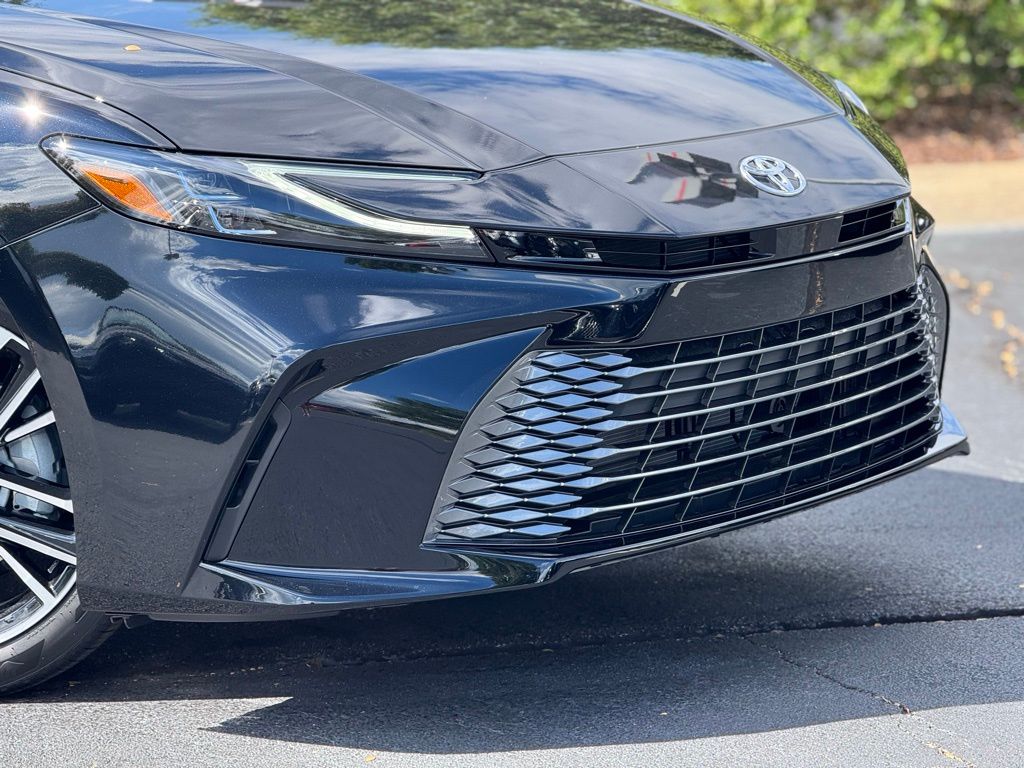 2026 Toyota Camry XLE photo 4