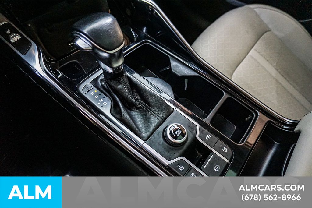 Used 2022 Black Kia SX image 44