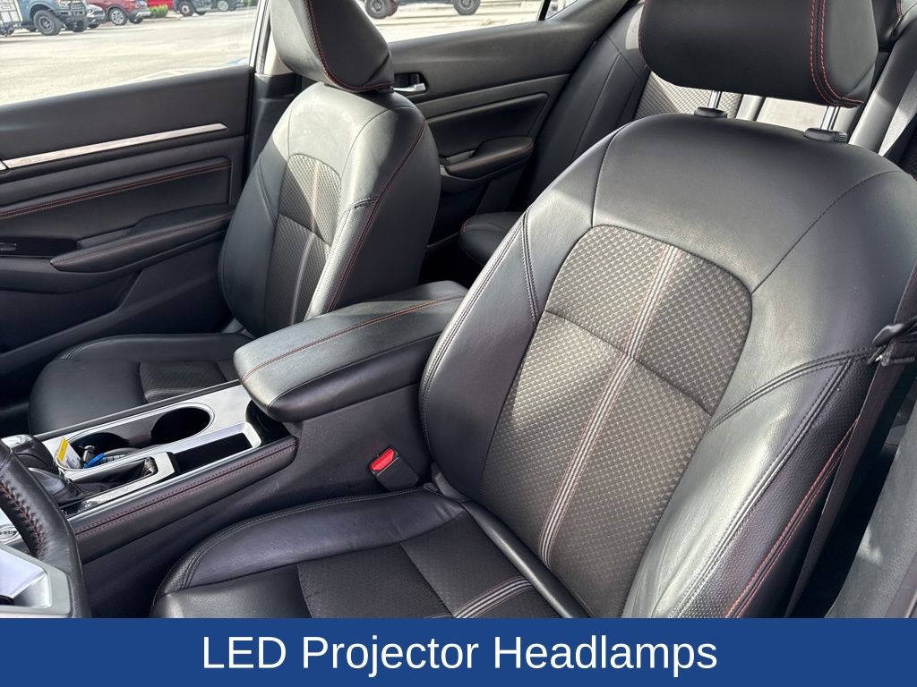 2023 Nissan Altima SR FWD