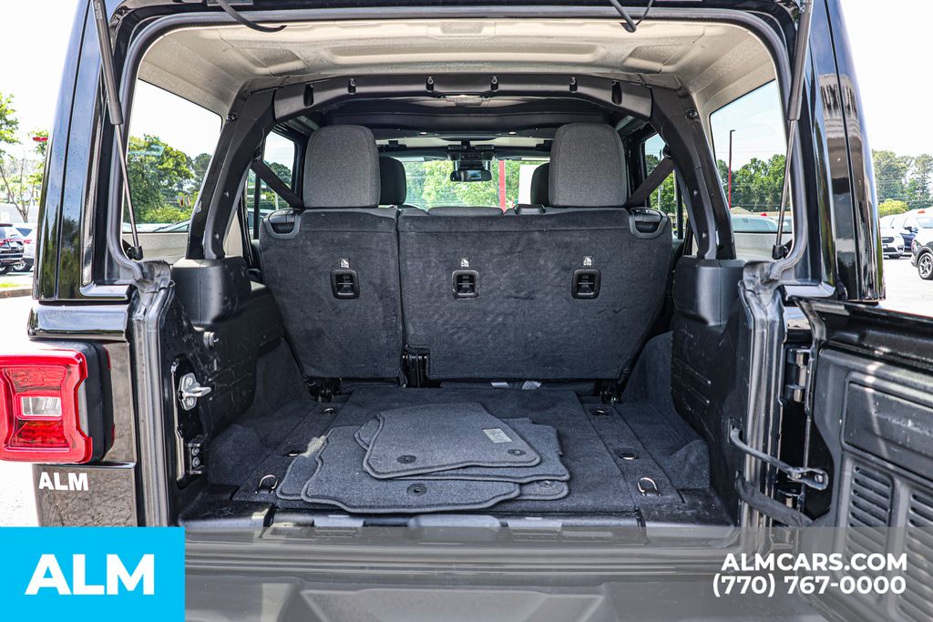 Used 2025 Black Jeep Sahara / MT Certified image 23