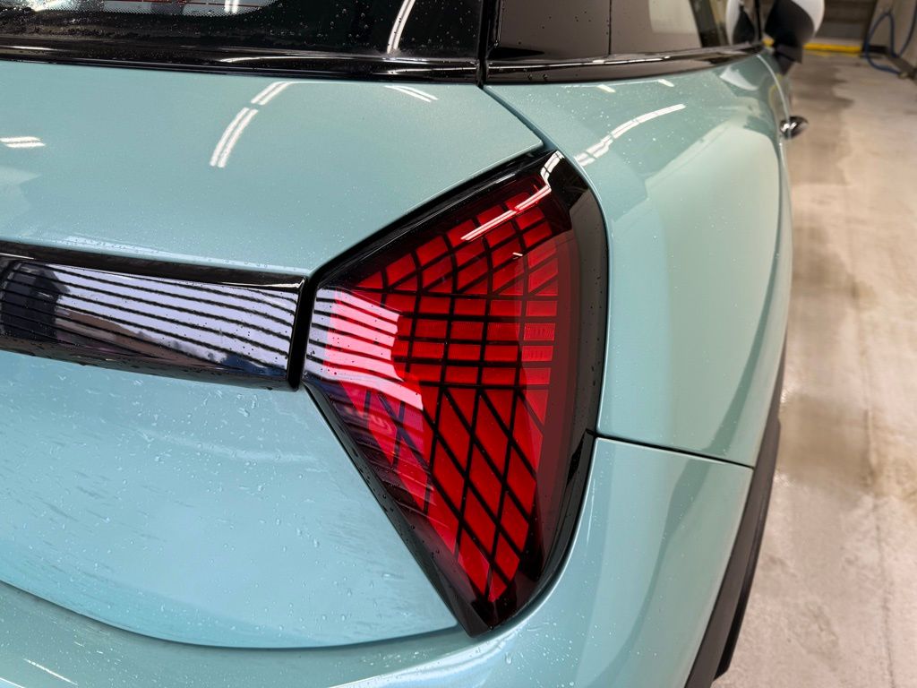 Thumbnail: 2025 MINI Cooper - 5