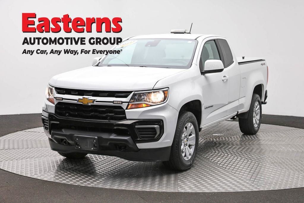 Summit White 2022 Chevrolet Colorado Pickup Truck Four-Wheel Drive 6-Speed Automatic