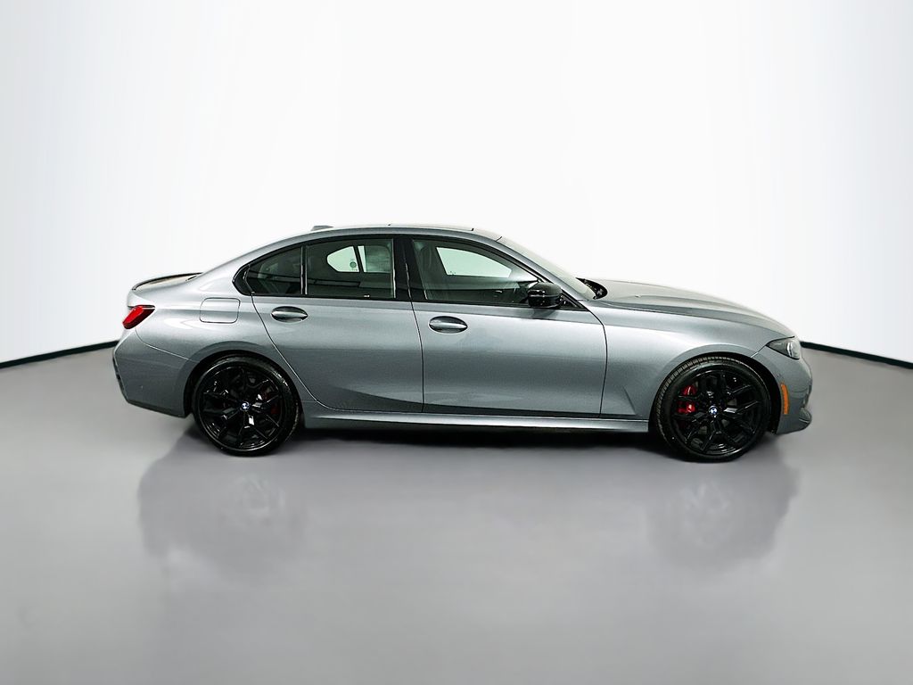 Thumbnail: 2026 BMW 3 Series - 4