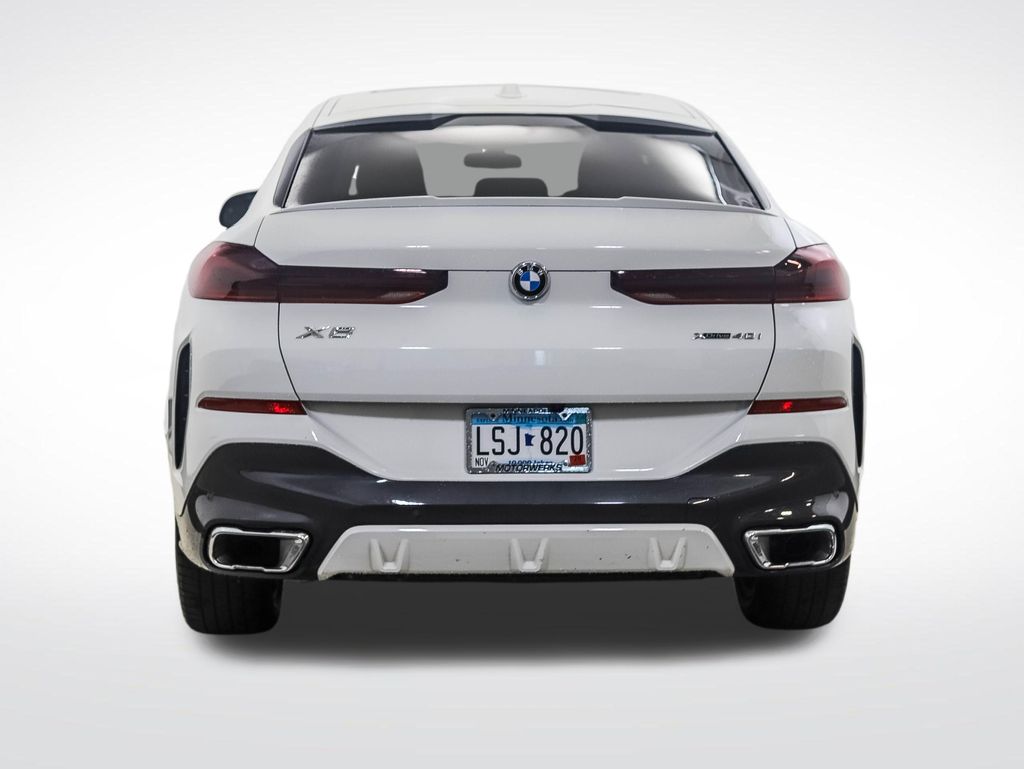 Thumbnail: 2024 BMW X6 - 4