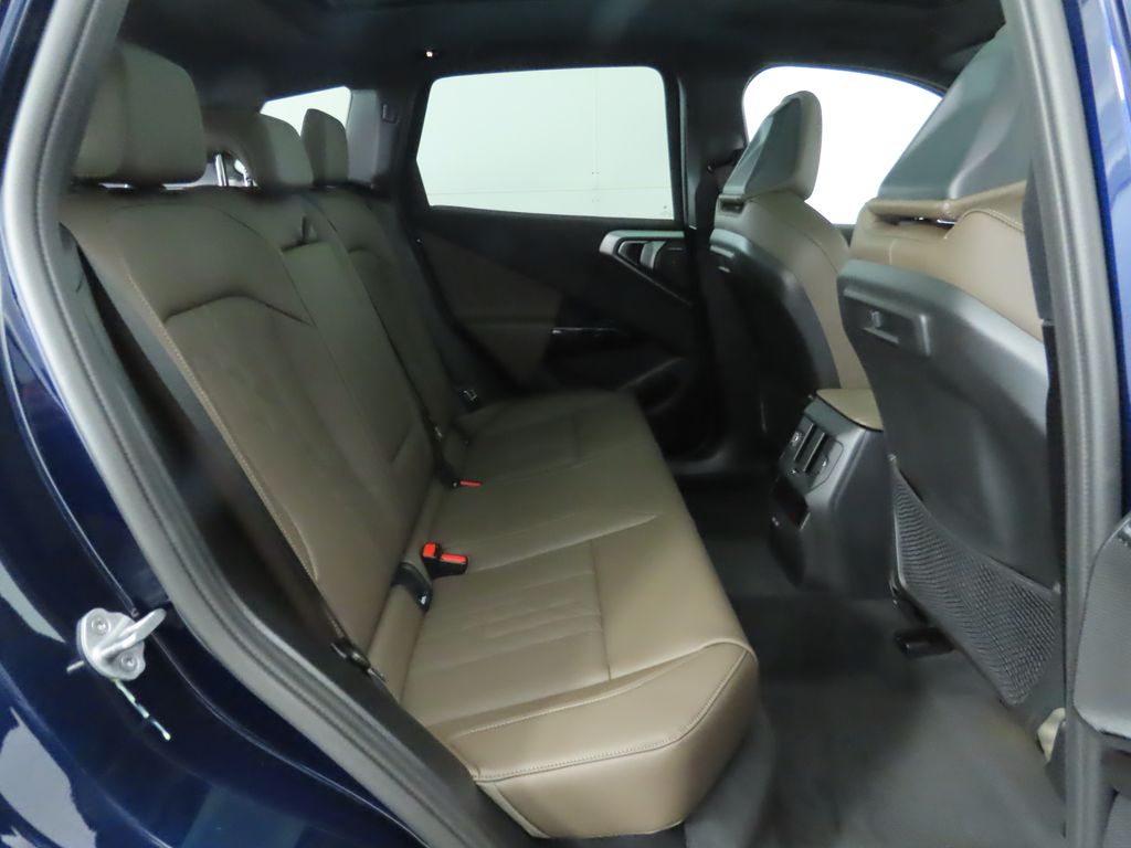 Thumbnail: 2026 BMW X3 - 23