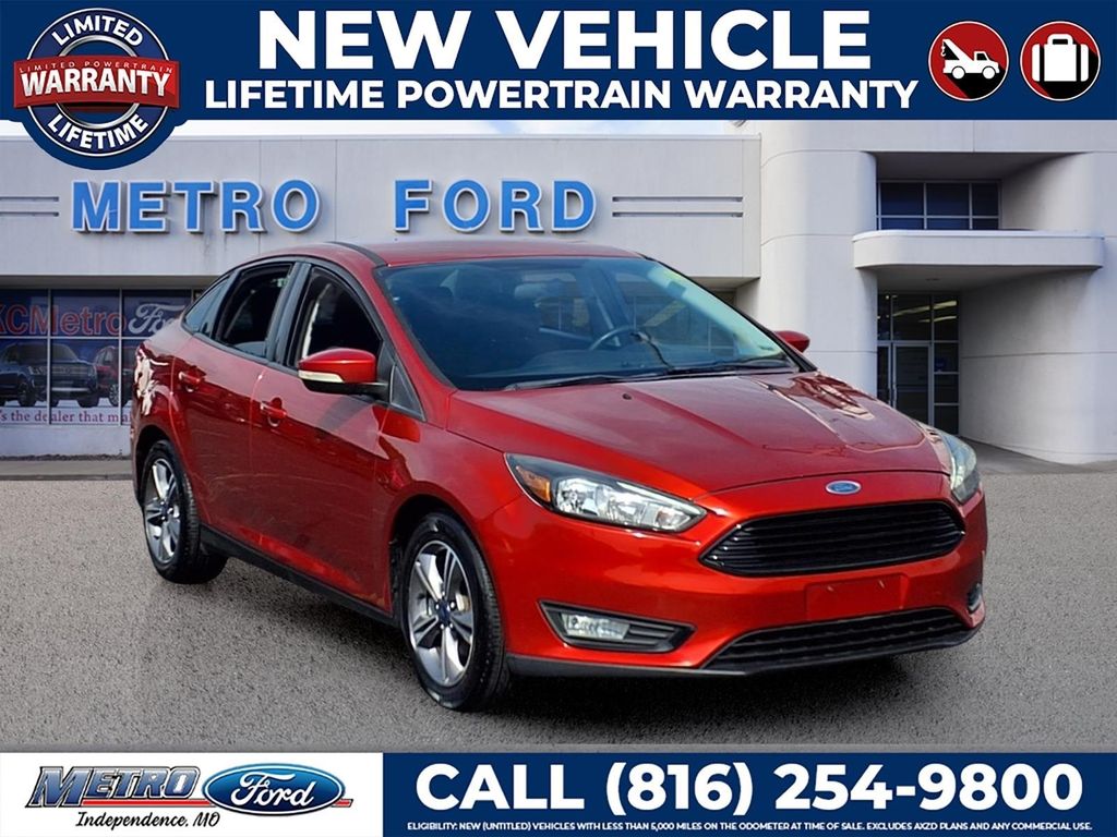 Hot Pepper Red Metallic Tinted Clearcoat 2018 Ford Focus Sedan Front-Wheel Drive 6-Speed Automatic