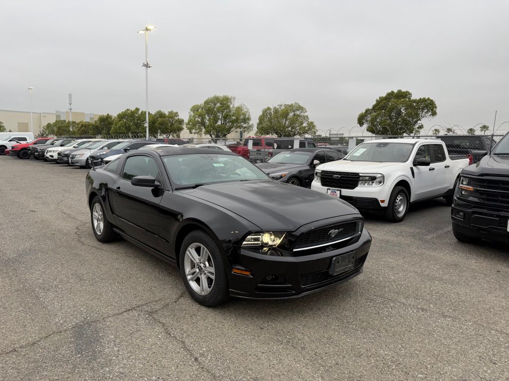 Used 2014 Ford Mustang V6 2D Coupe
