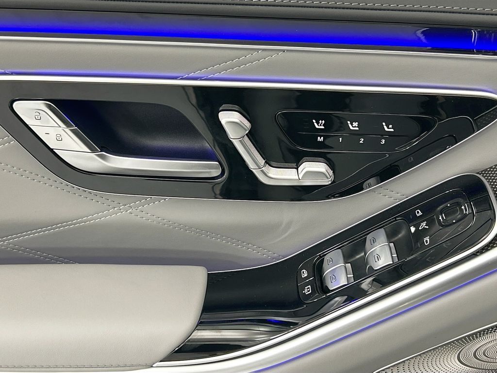 Thumbnail: 2026 Mercedes-Benz S-Class - 22