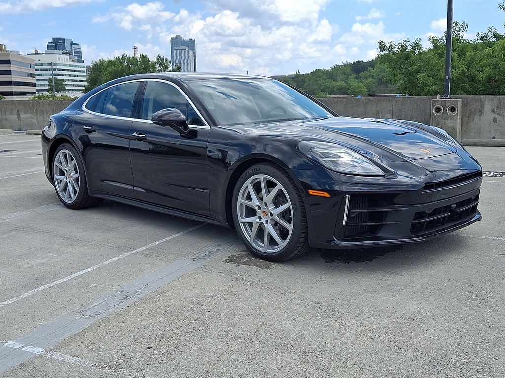 Thumbnail: 2025 Porsche Panamera - 7