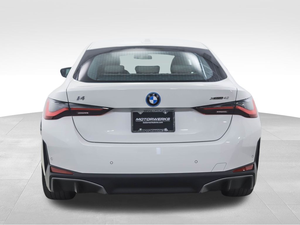 Thumbnail: 2025 BMW i4 - 5