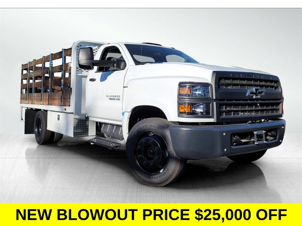 2023 Chevrolet Silverado 5500HD