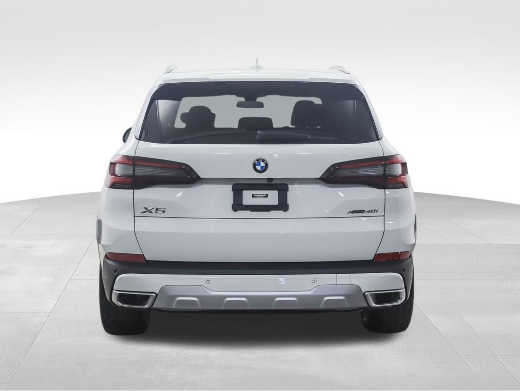 Thumbnail: 2022 BMW X5 - 4