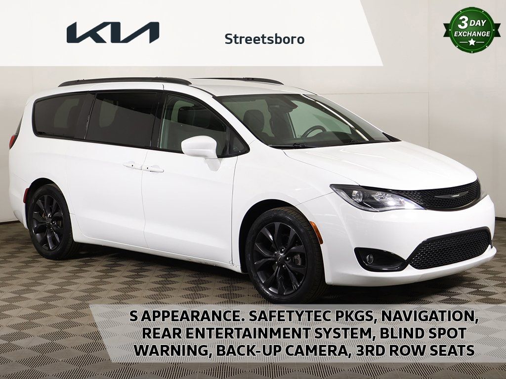 2018 Chrysler Pacifica Touring Plus FWD