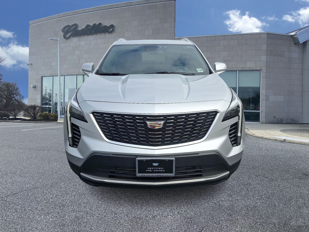 Thumbnail: 2021 Cadillac XT4 - 2