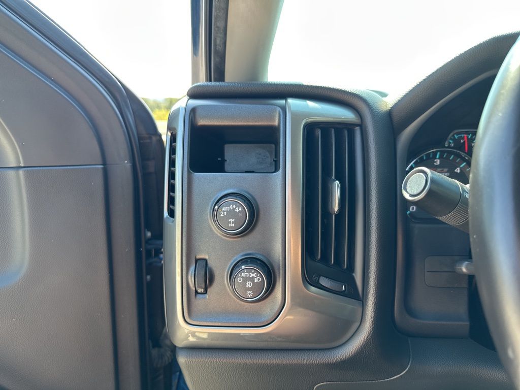 Used Car 2018 Chevrolet Silverado 1500  Lt For Sale Under $25,000 In Austin, Texas