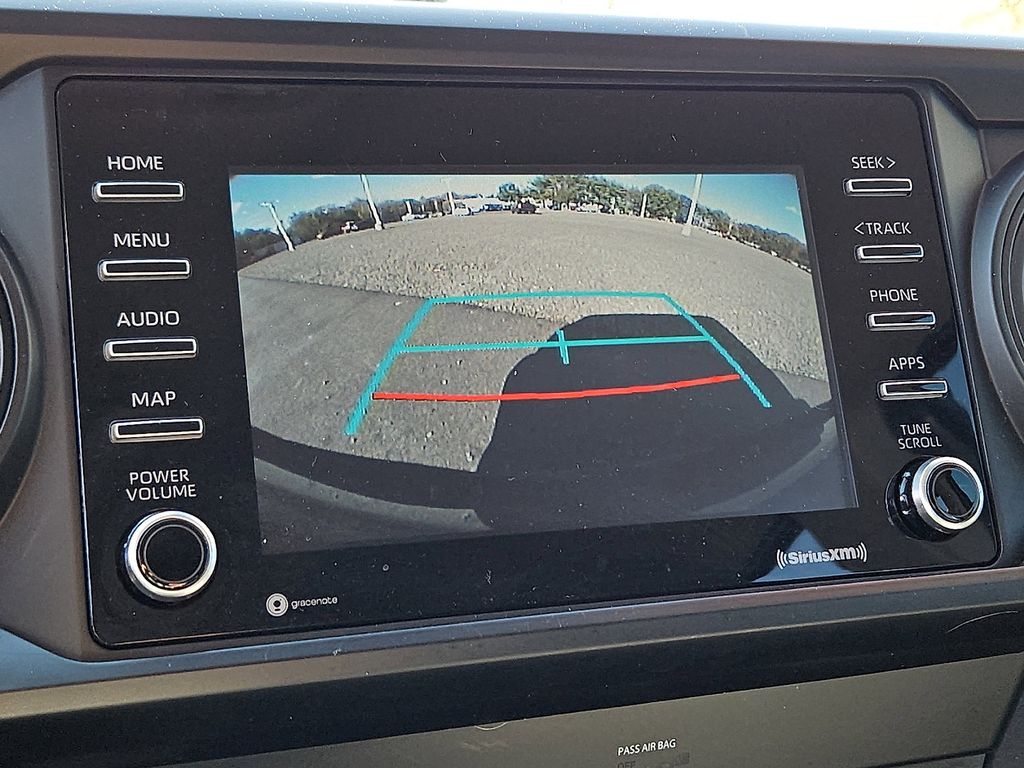 Thumbnail: 2020 Toyota Tacoma - 17