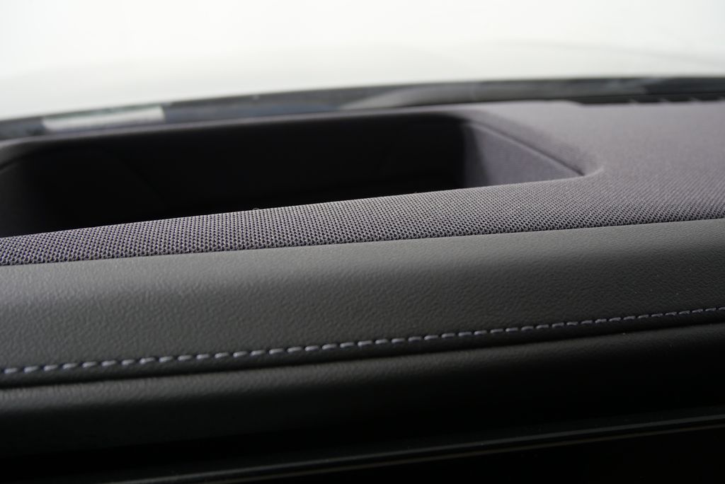 2023 BMW i7 xDrive60 22