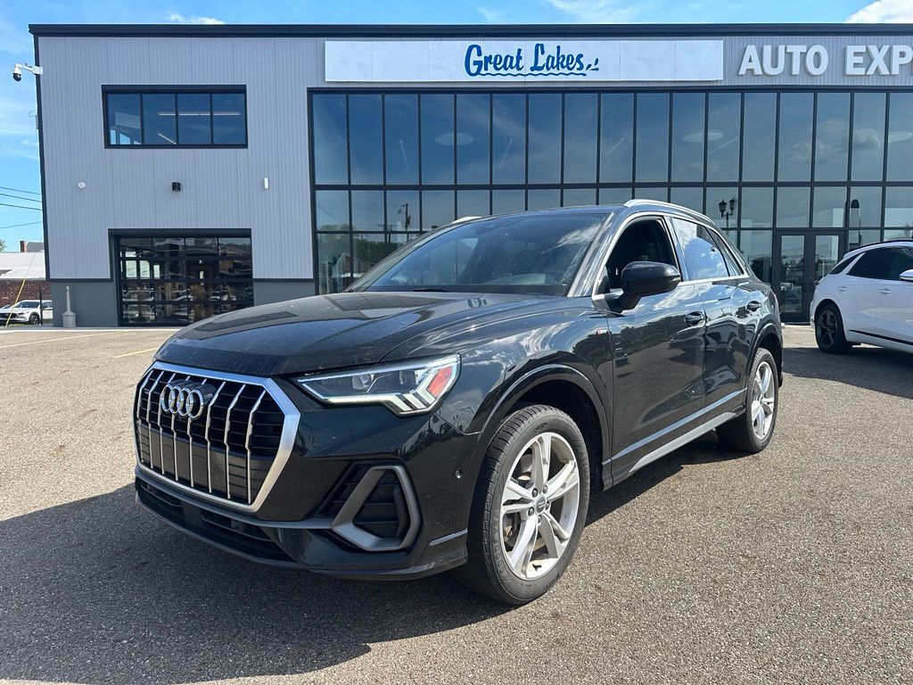 Mythos Black Metallic 2020 Audi Q3 SUV / Crossover All-Wheel Drive 8-Speed Automatic