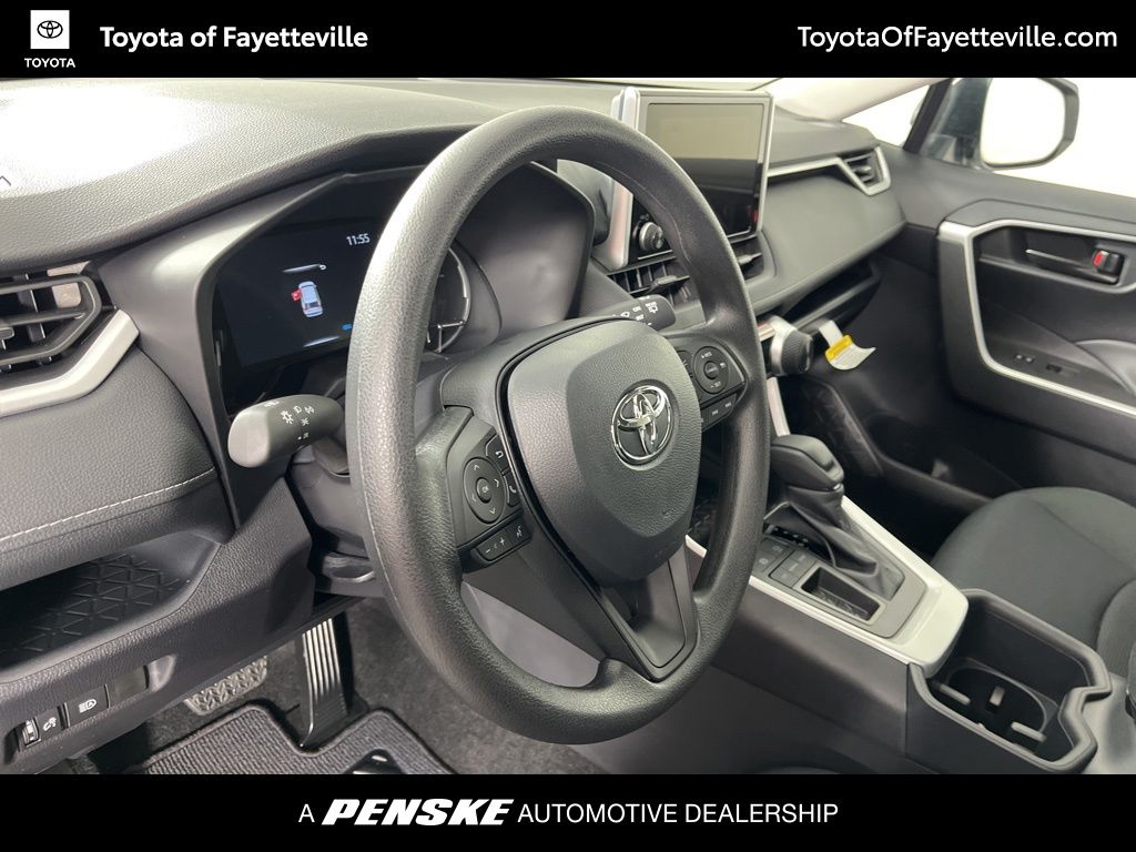 Thumbnail: 2025 Toyota RAV4 - 25