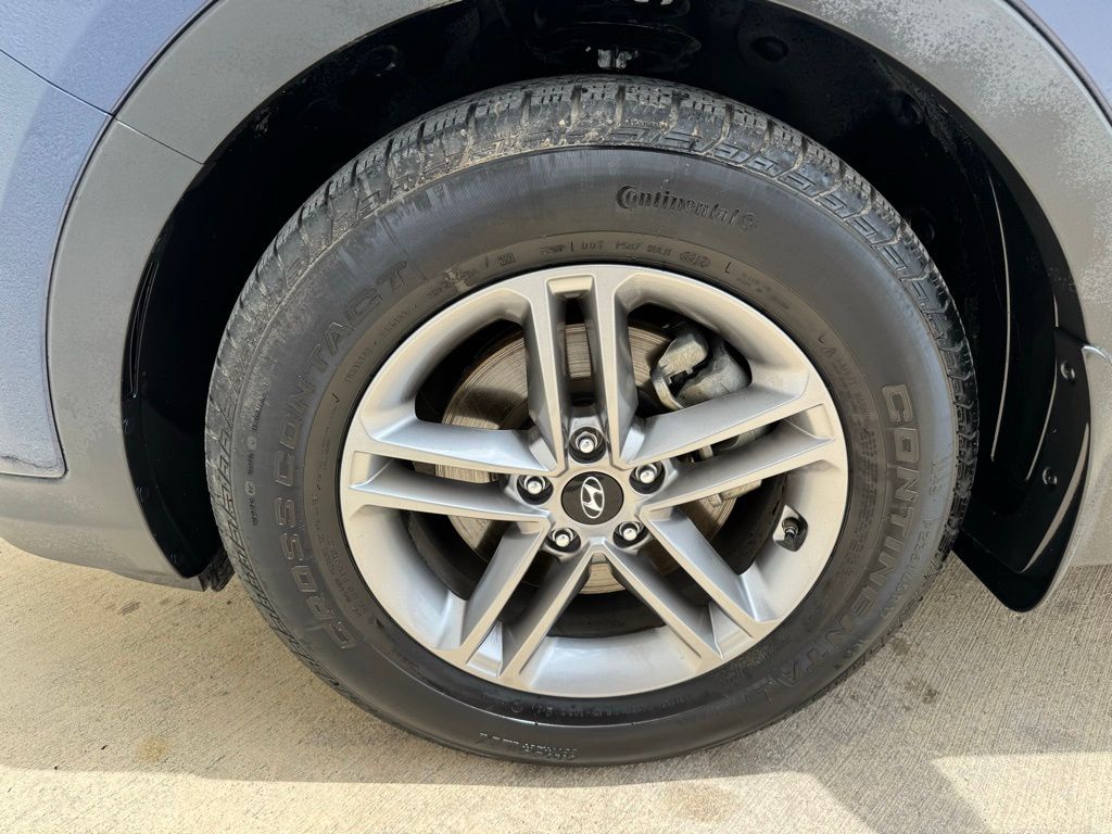 Used Car 2018 Hyundai Santa Fe Sport  2.4 Base For Sale Under $20,000 In Georgetown, Texas