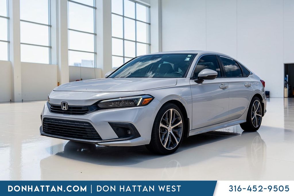 Platinum White Pearl 2022 Honda Civic Sedan Front-Wheel Drive Continuously Variable Transmission