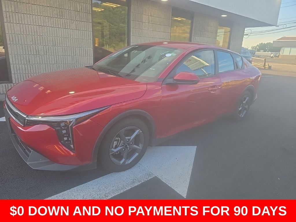 Currant Red 2025 Kia K4 Sedan Front-Wheel Drive Continuously Variable Transmission