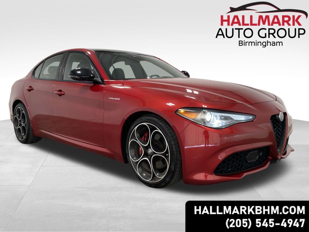 2023 Alfa Romeo Giulia Veloce