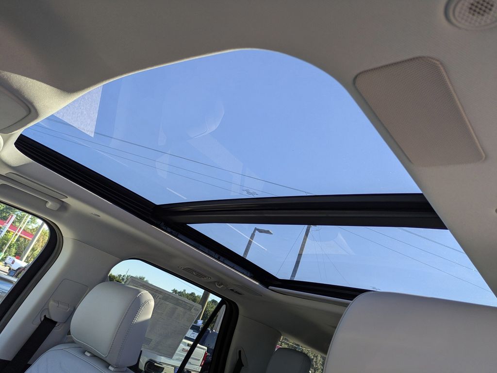 2025 Ford Expedition Platinum MAX