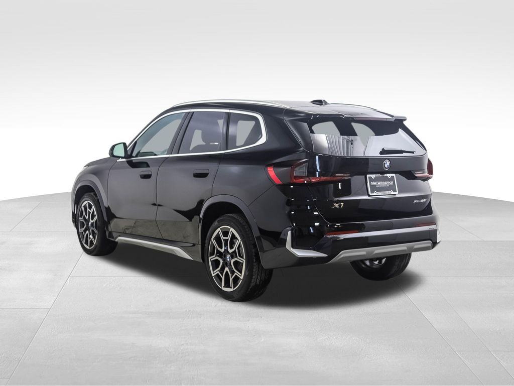 Thumbnail: 2026 BMW X1 - 3