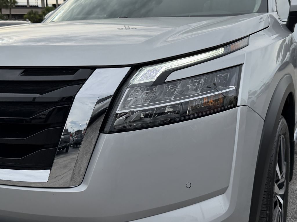 used 2024 Nissan Pathfinder car, priced at $37,393