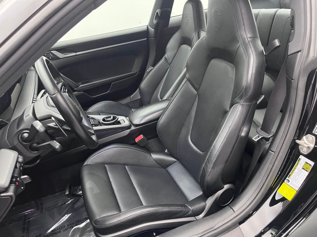 2021 Porsche 911 Carrera 5