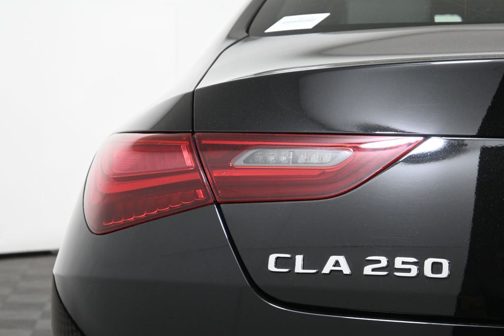 2025 Mercedes-Benz CLA 250 12