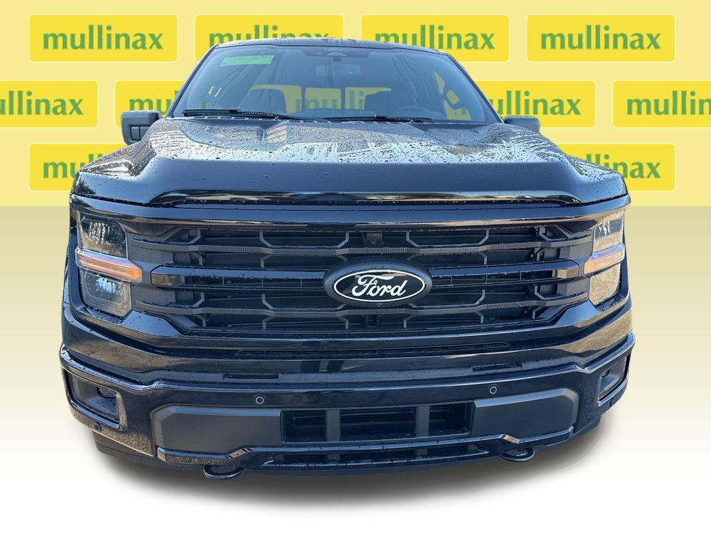 New 2026 Black Ford XLT image 12