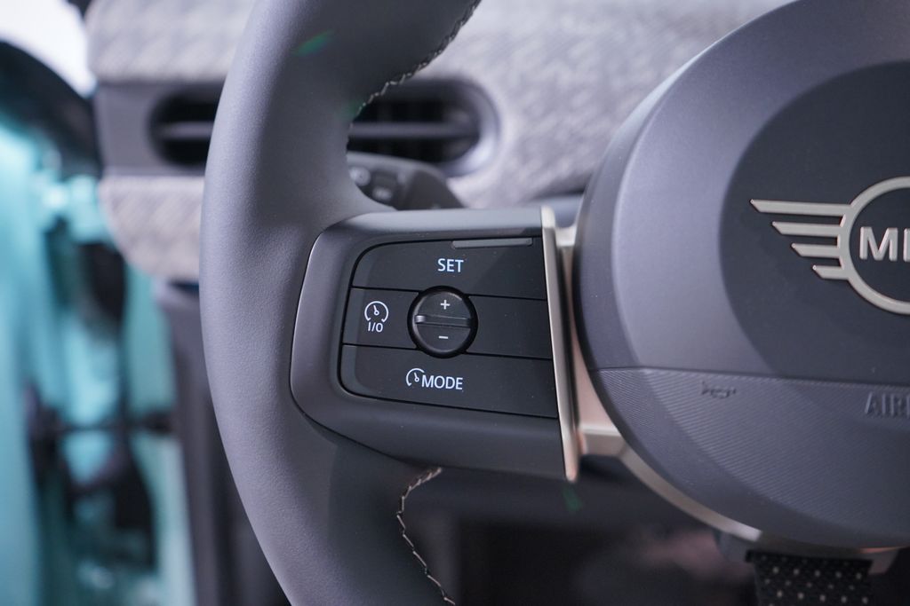 Thumbnail: 2026 MINI Cooper - 16