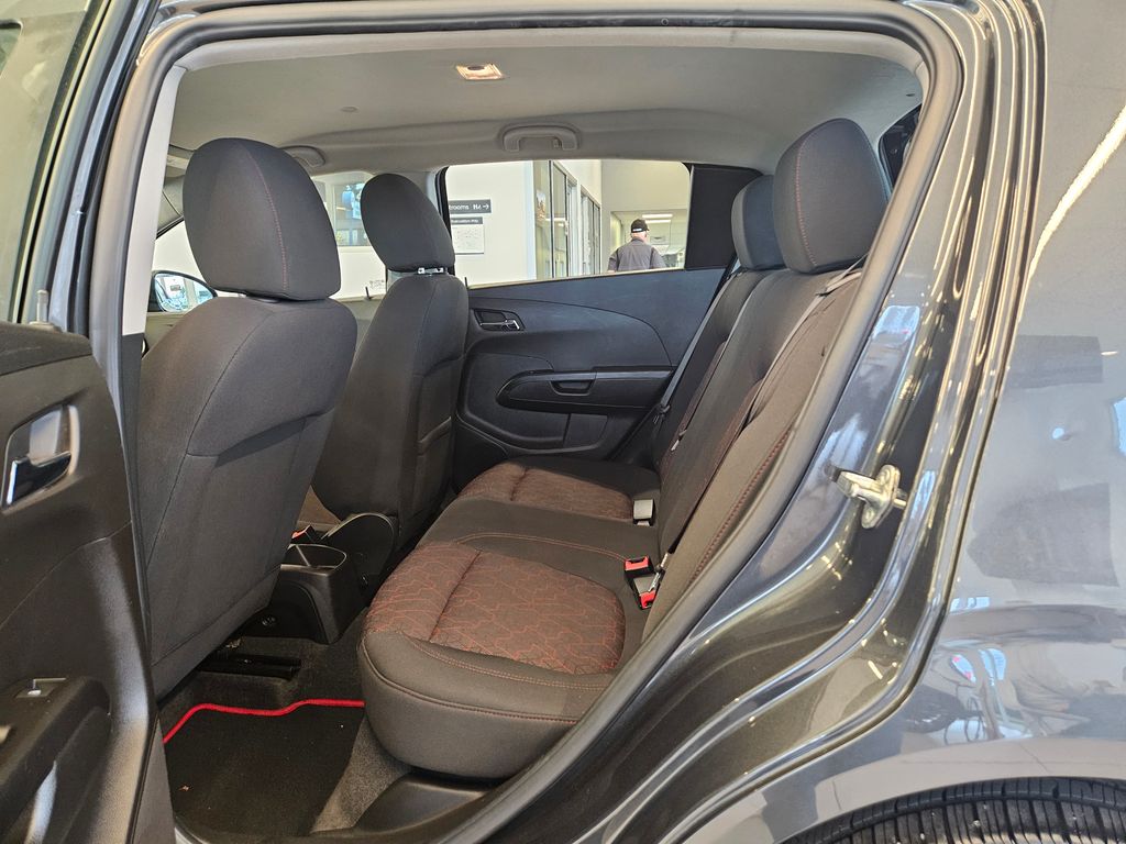 2020 Chevrolet Sonic LT