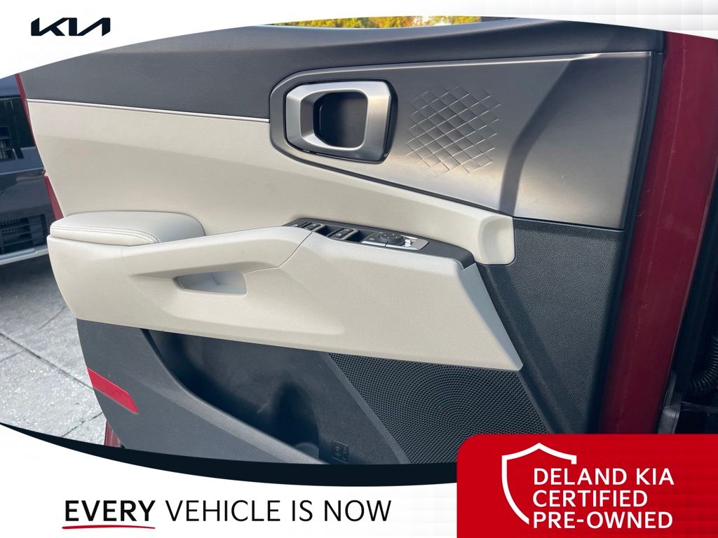 2024 Kia Sorento EX - Photo 21